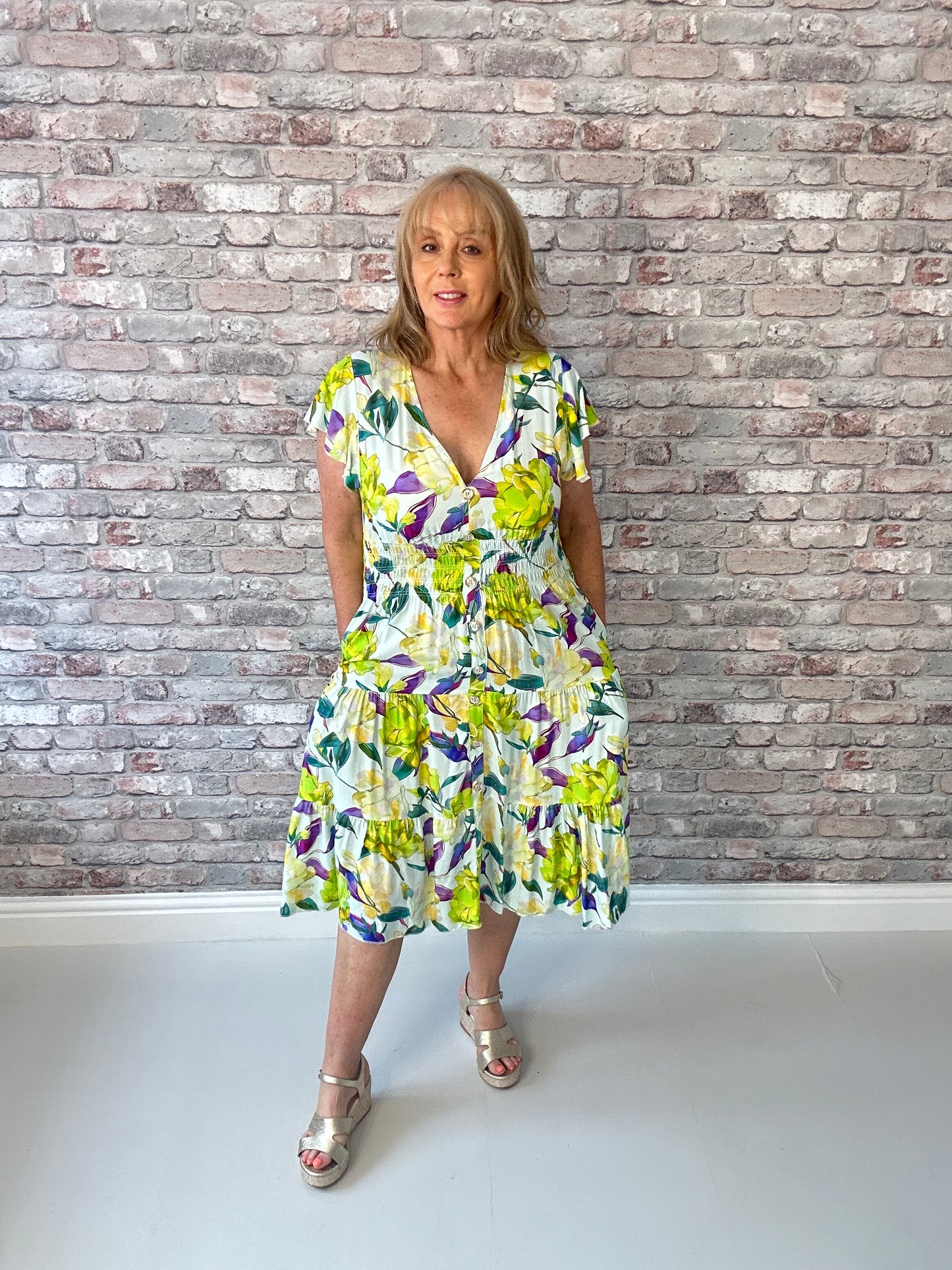 V Neck magic midi dresses