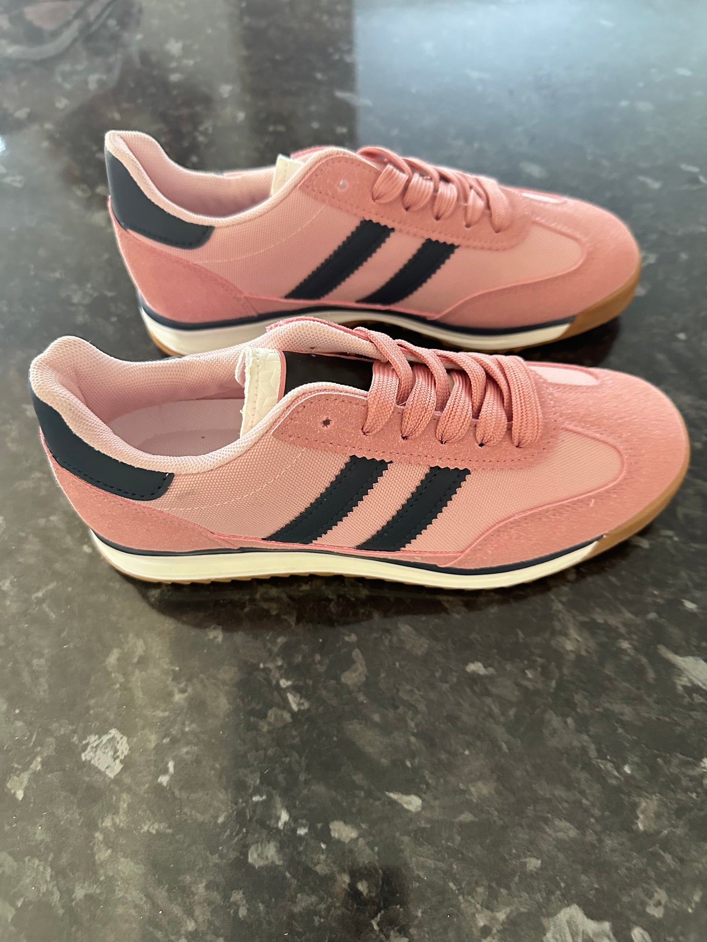 Tracey trainer