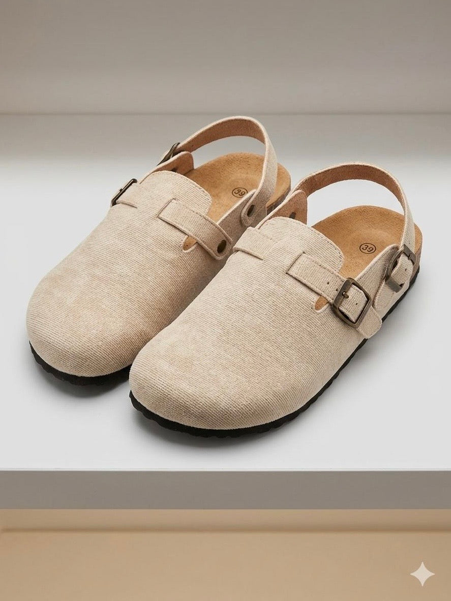 Chloe clog