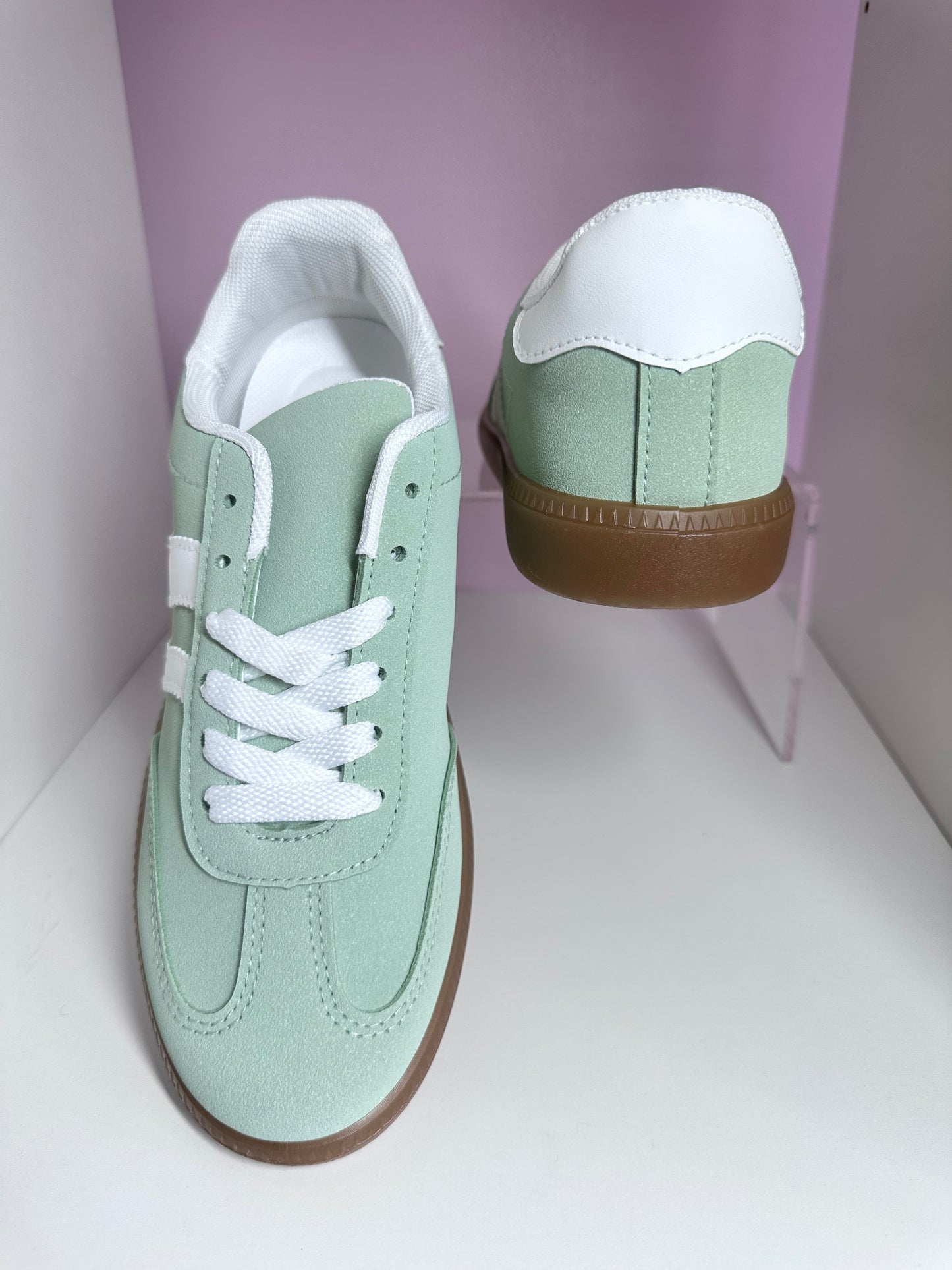 Alice Trainers