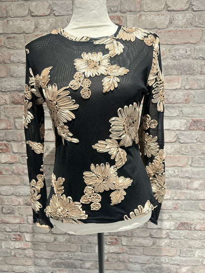 Flower mesh top