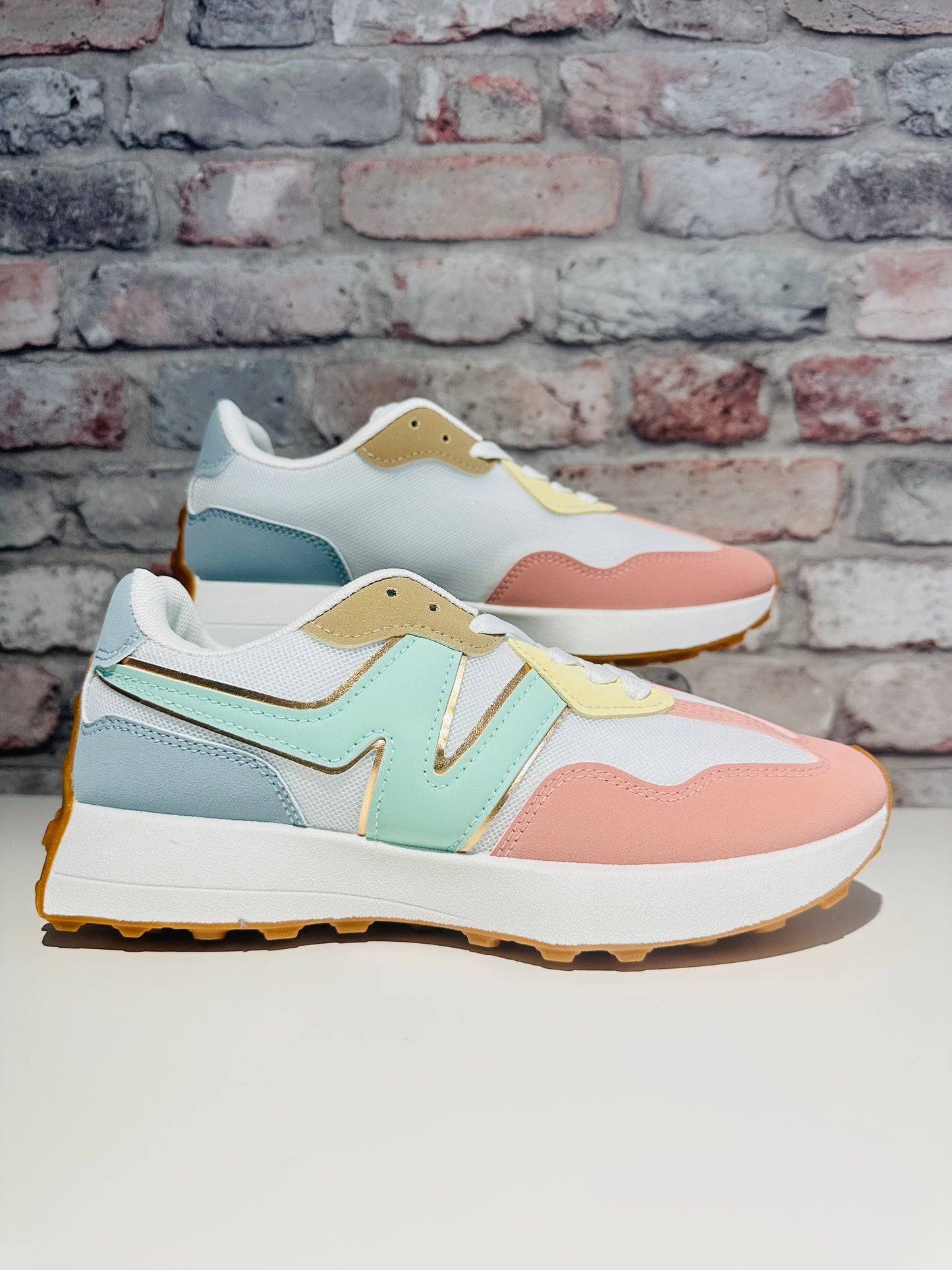 Nora trainer