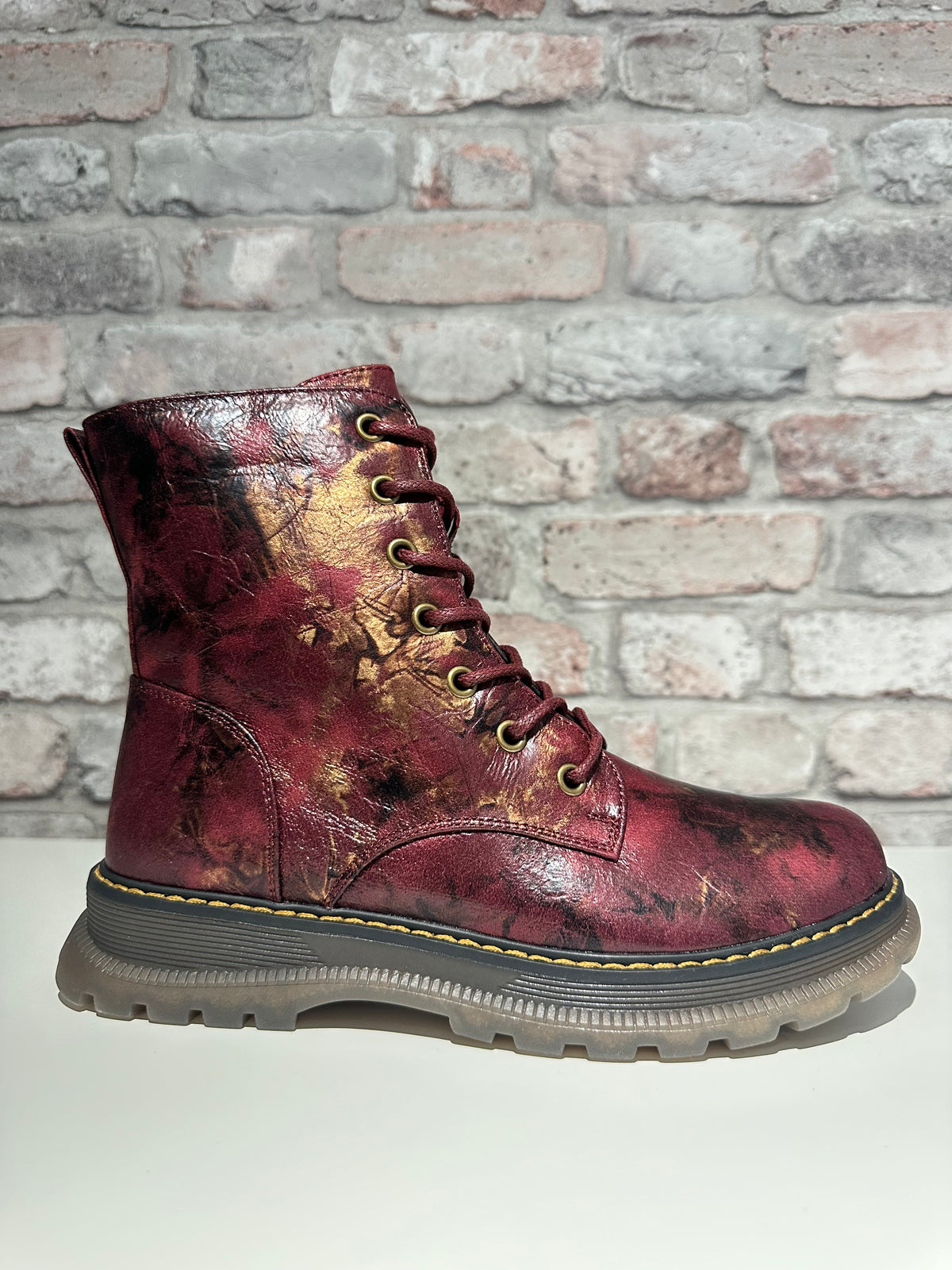 Smudge boot