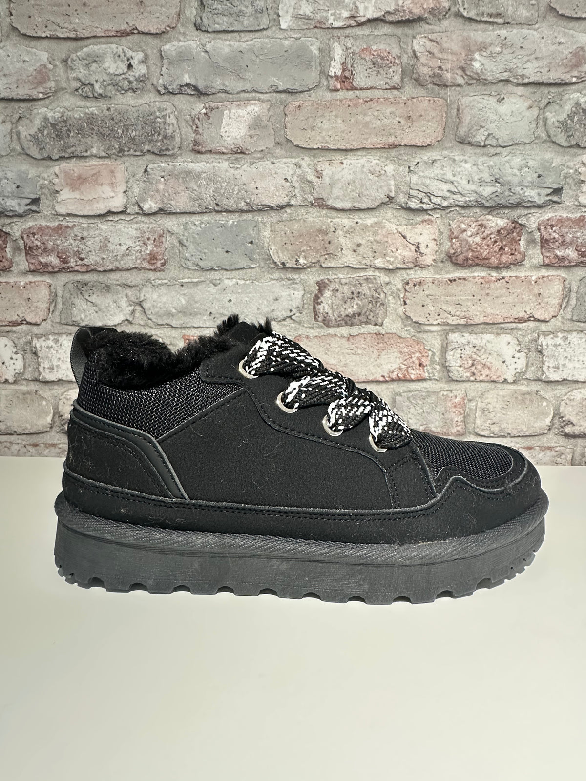 Snugg trainer