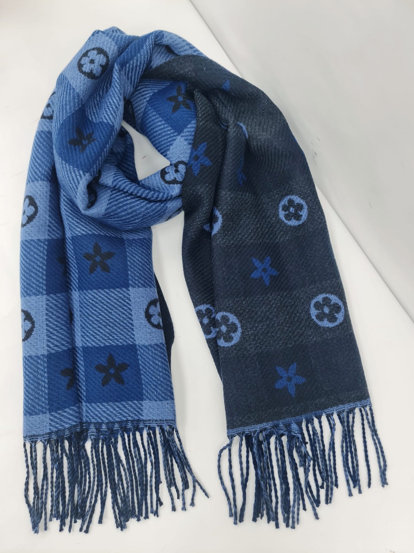 Louis Scarf Navy