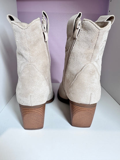Cowboy boots Beige