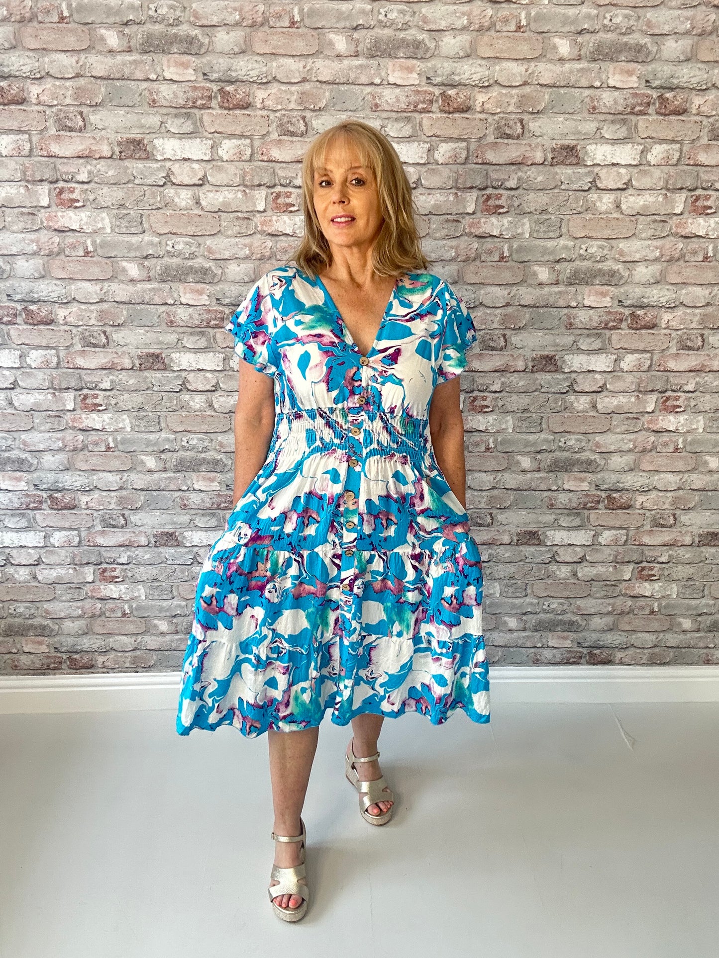 V Neck magic midi dresses