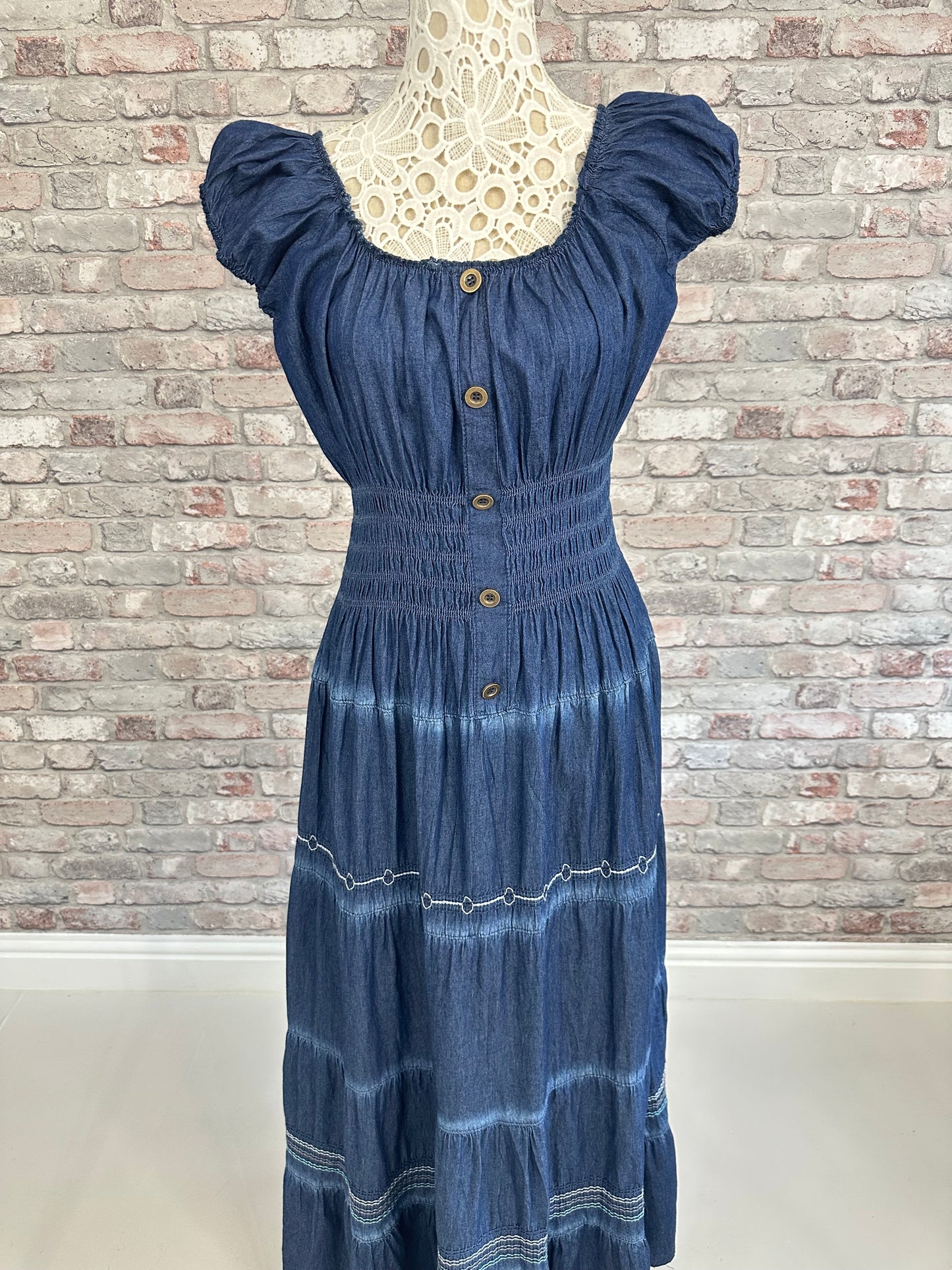 Demi maxi magic dress