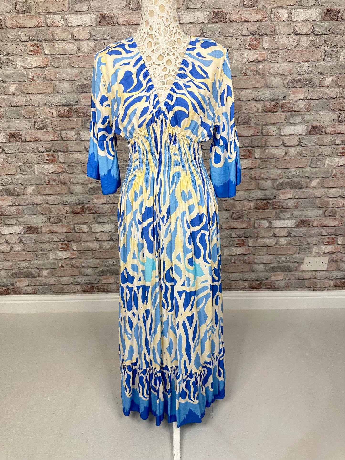 Blue swirl magic dress