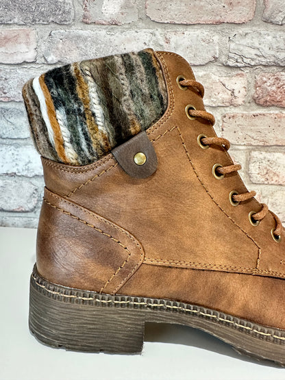 Stripey ankle boot