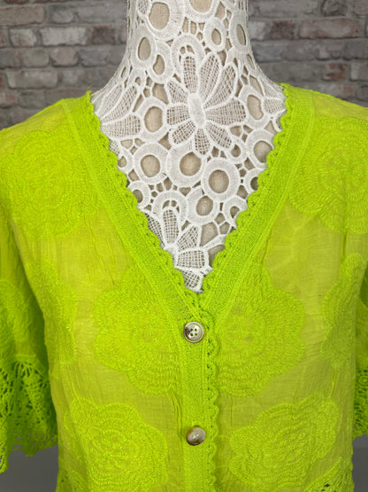 Daisy top