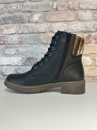 Stripey ankle boot
