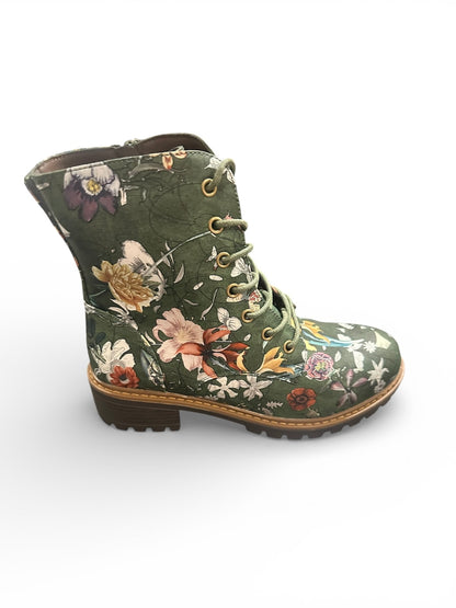 Flower Boots