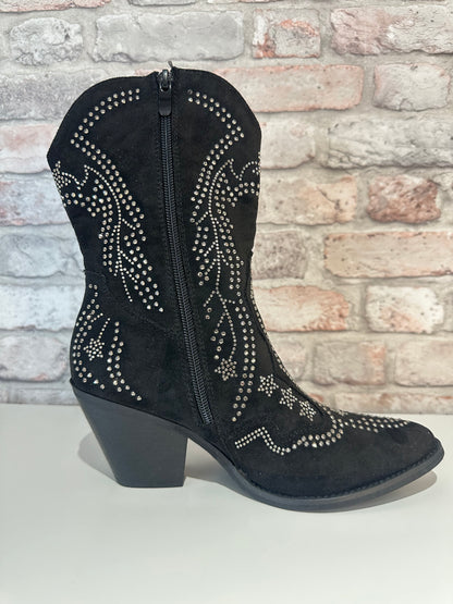 Rhinestone cowboy boots