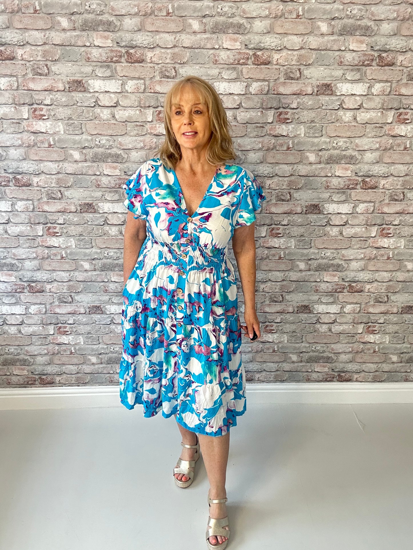 V Neck magic midi dresses