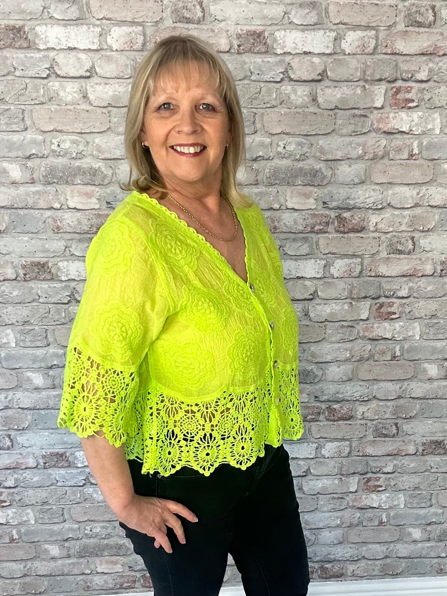 Daisy top